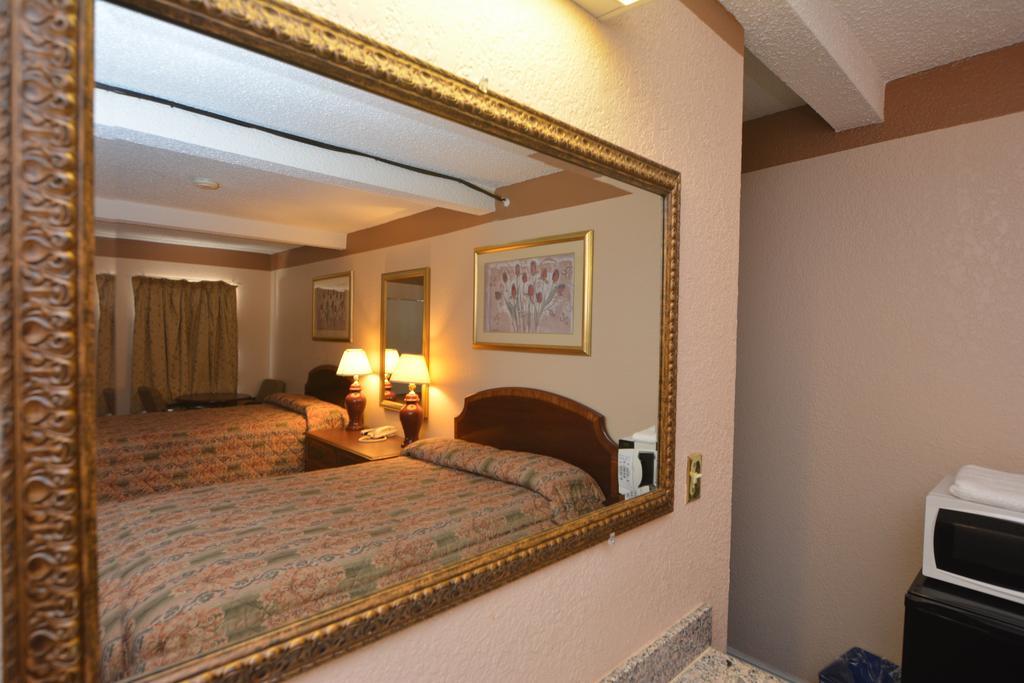 Newcastle Motel Экстерьер фото
